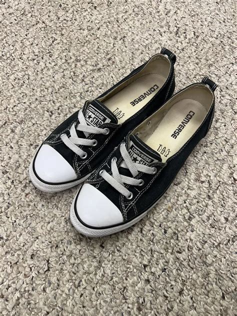 converse ballet flats size 8.